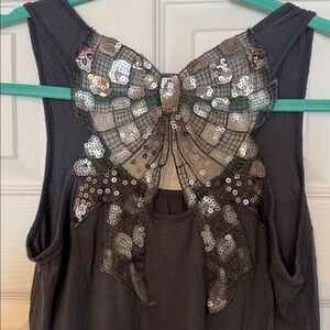 Kirra gray tank top with sequin mesh bow design